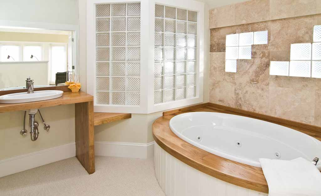 Revamp Your Bathroom With Durable And Elegant Glass Panel Shower Doors in Gainesville, VA