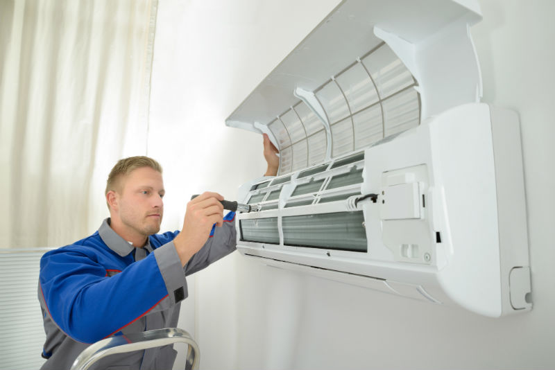 Three Reasons to Trust a Professional for Air Conditioning Repair in Freeport