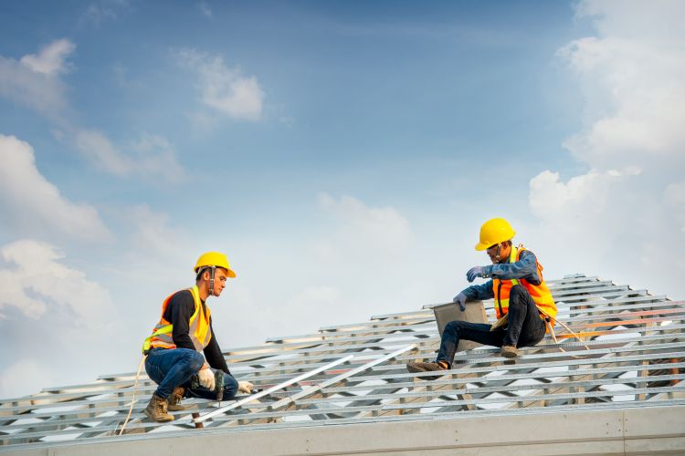 Why Hiring an Experienced Hampton, VA Roofing Contractor Makes Sense